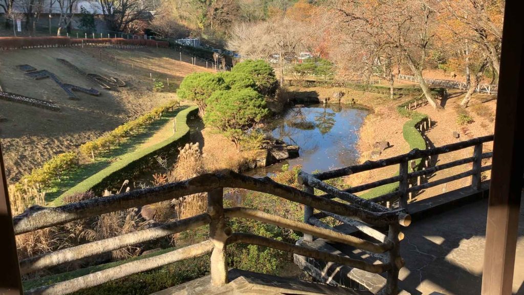 青梅市花木園 都内一長いすべり台で森の中を疾走 公園 遊び場 レポ